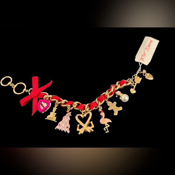 New Betsey Johnson Gold Tone Christmas Charm Rhinestone / crystal Bracelet - Picture 7 of 16